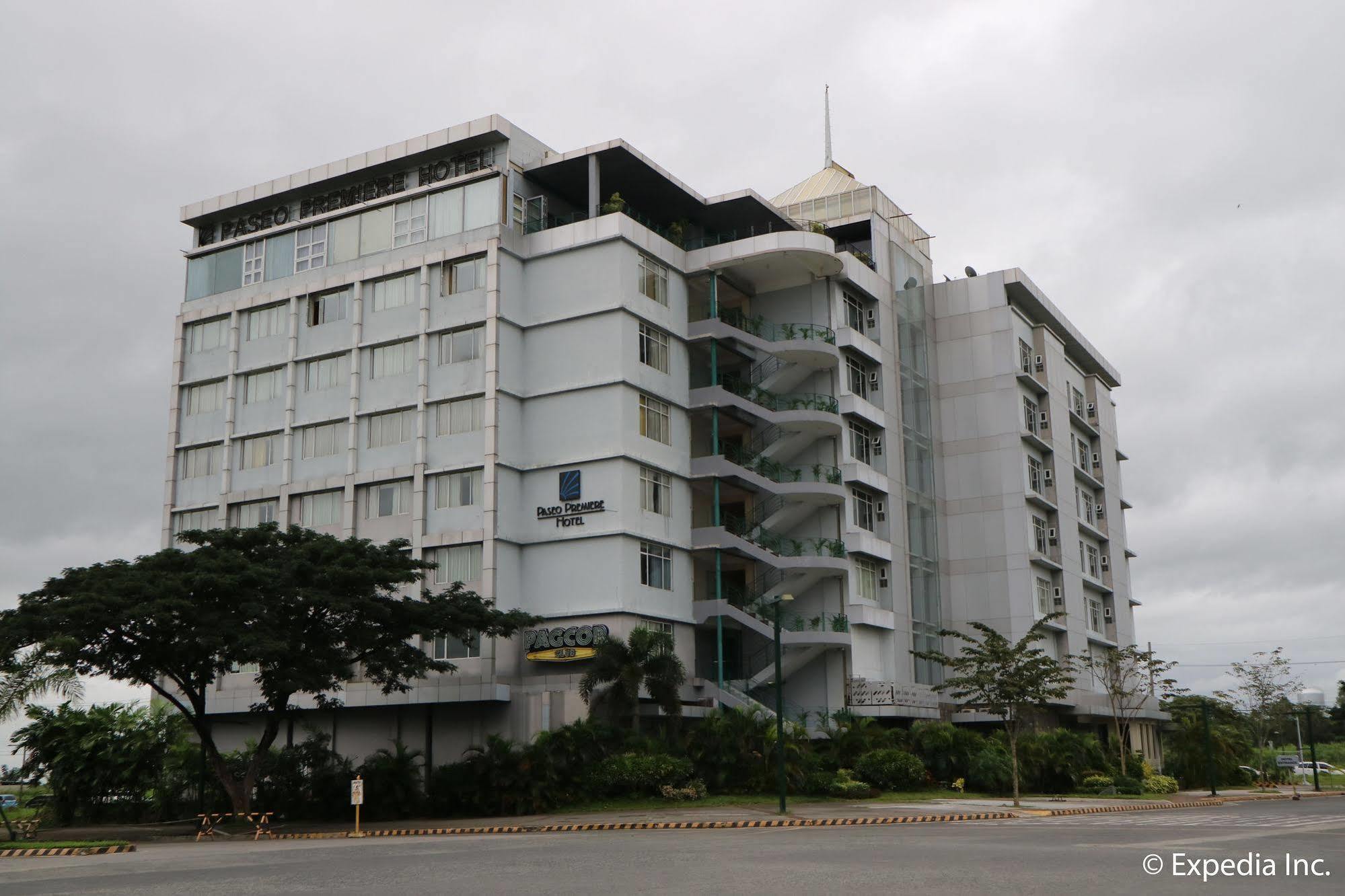 Paseo Premiere Hotel Santa Rosa  Esterno foto