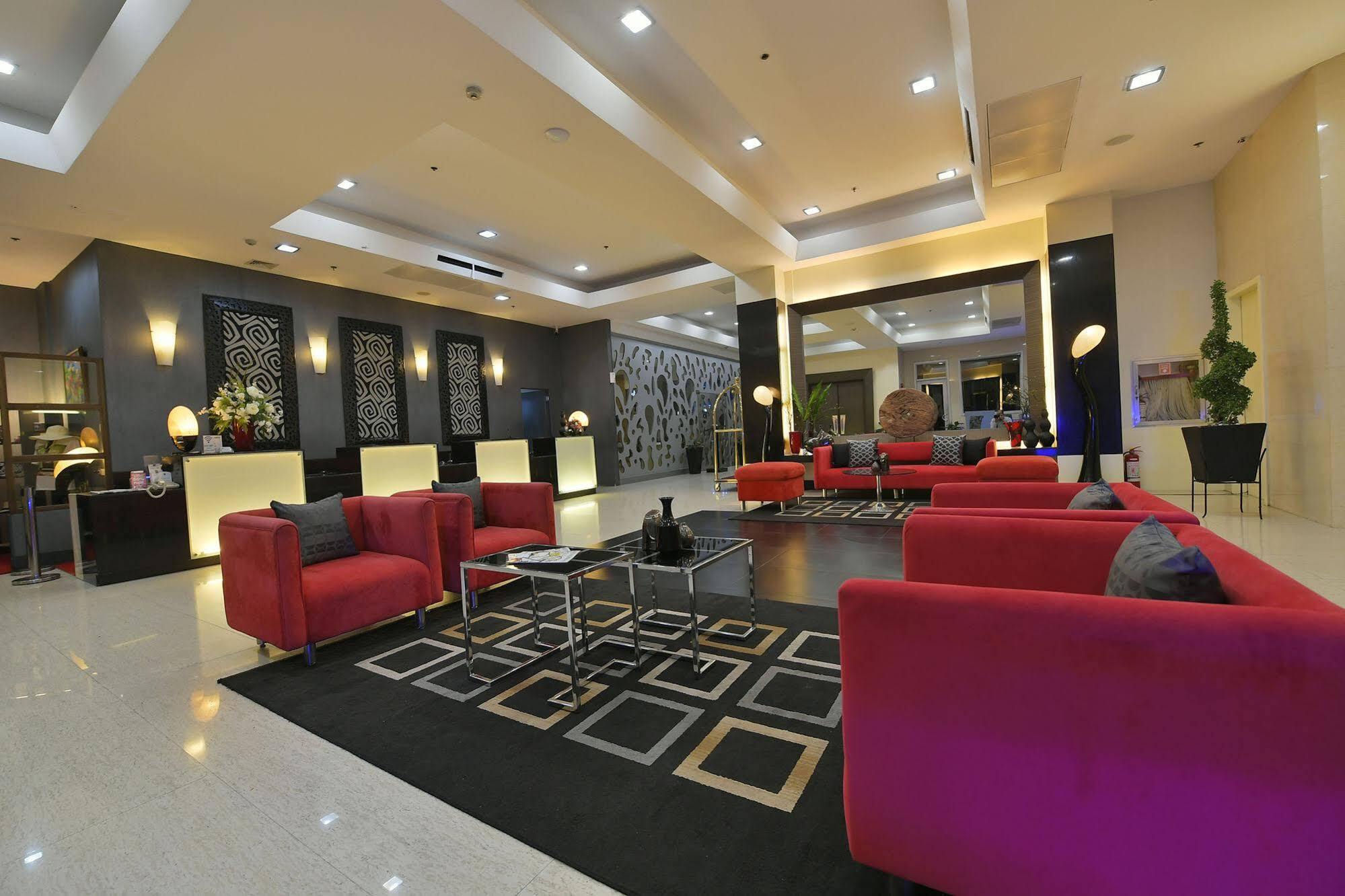 Paseo Premiere Hotel Santa Rosa  Esterno foto