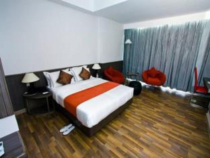 Paseo Premiere Hotel Santa Rosa  Esterno foto